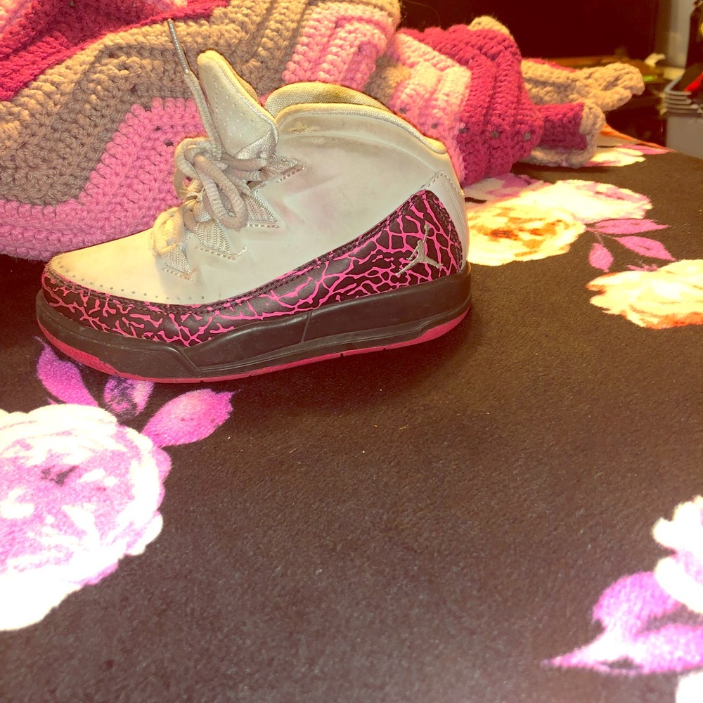 Girls 11c Jordan’s